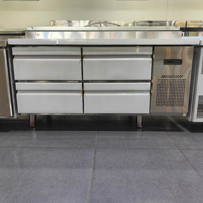 Customized Dimensions Four-Drawer Pizza Prep Table Refrigerator for Catering